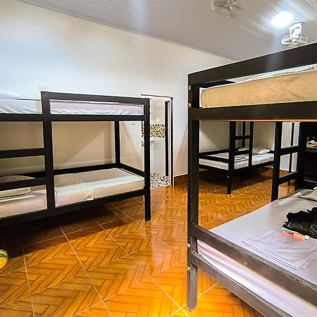 Hostel Casa De Las Palmas Tours Leticia Buitenkant foto