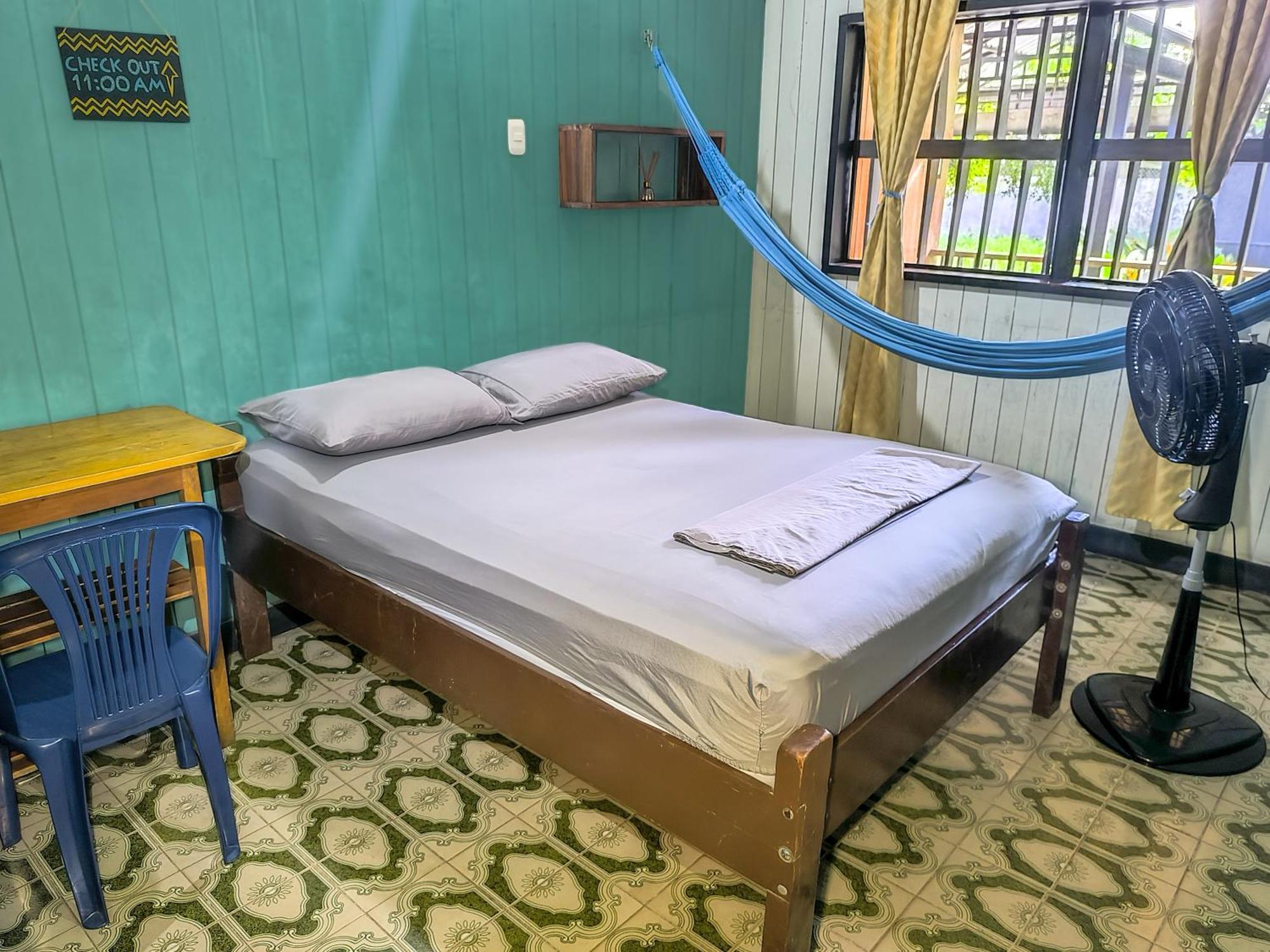 Hostel Casa De Las Palmas Tours Leticia Buitenkant foto