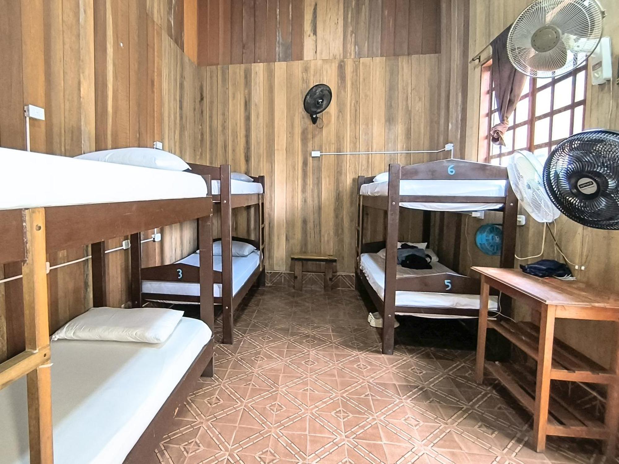 Hostel Casa De Las Palmas Tours Leticia Buitenkant foto